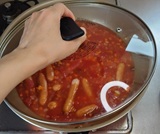 フタをして５分間煮込む