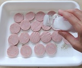 塩·こしょうをする