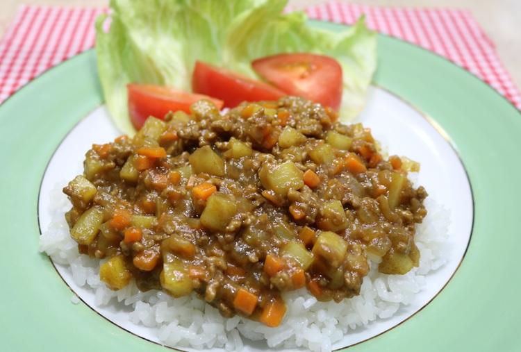 ドライカレー
