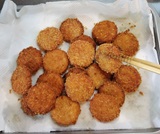 キッチンペーパーで油を切る