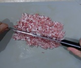 豚肉を叩く2