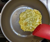玉子を動かす