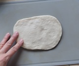 7mm厚さに伸ばす