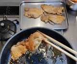 肉をいったん取り出す