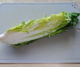 白菜１／８玉を切り出す